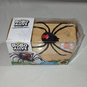 Robo Alive Robotic Crawling Spider Toy by Zuru